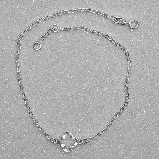 Hollow Clover Ankle Bracelet